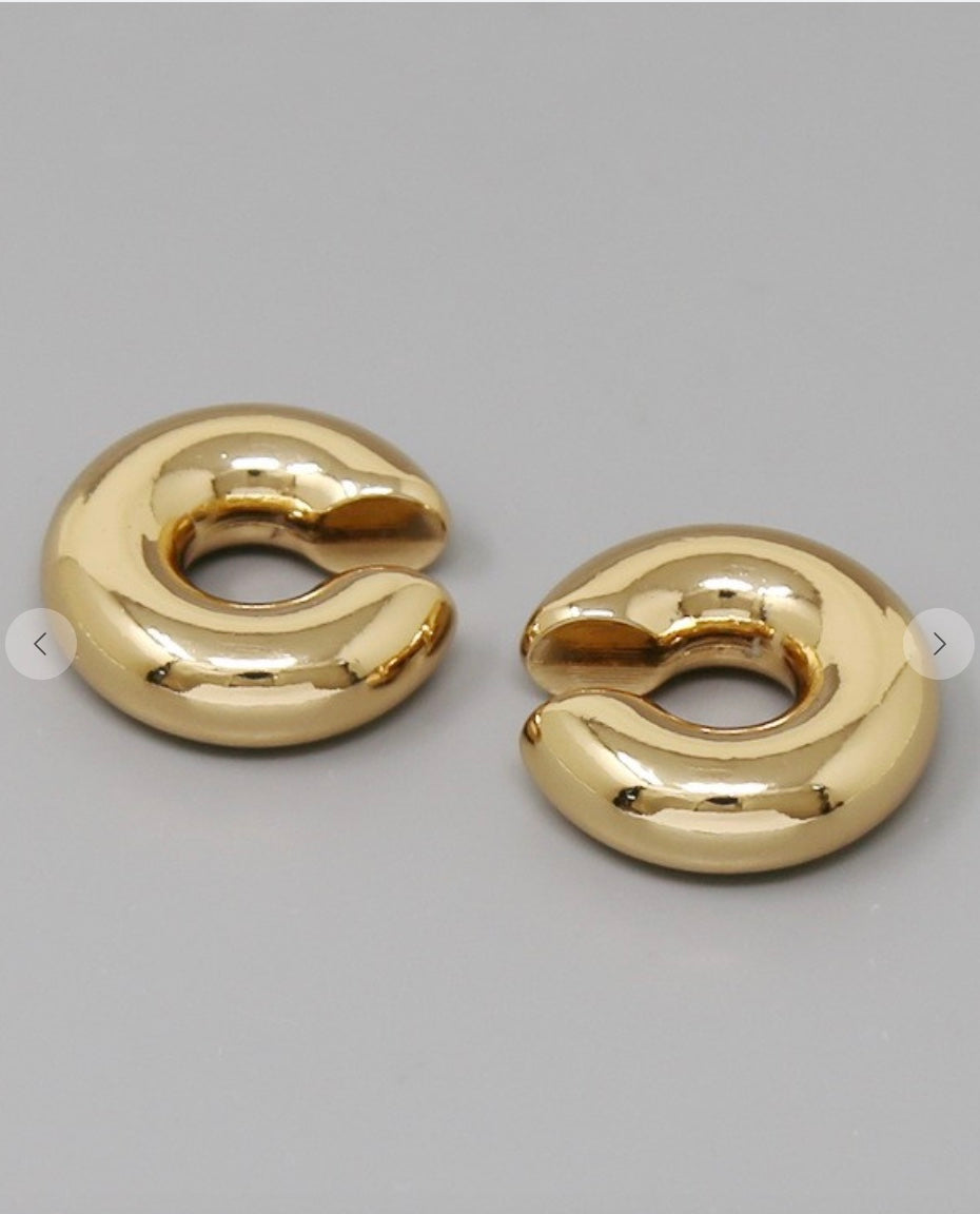 Chunky Gold Ear Cuff